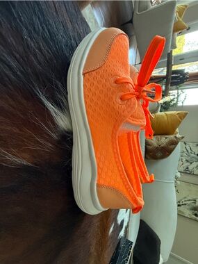 SOFT SOLE MESH COMFORT ORTHOPEDIC SHOES - SZ 9 NWOT